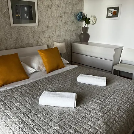 Nadmorskie - Solna アパート *